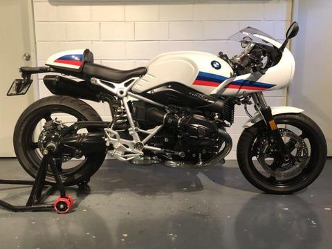 BMW R nine T