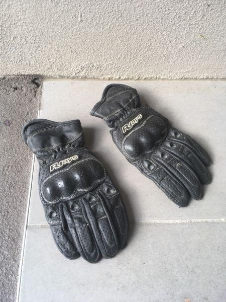 RJAYS motorcycle gloves