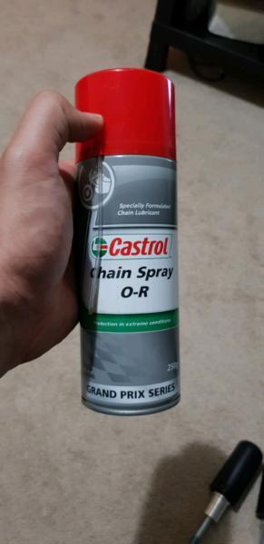 Castrol chain spray
