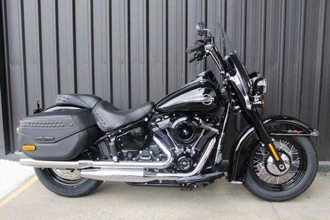 2018 Harley-Davidson Flhc Heritage Softail Classic 1800CC Cruiser 1745cc