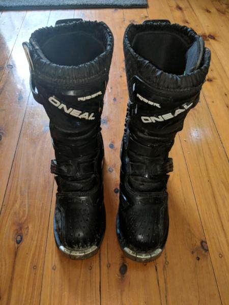 Oneal dirtbike boots youth size 5