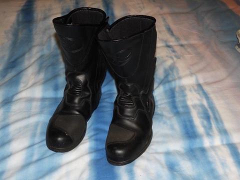 Thomas Cook motor bike boots size 40 ladies or fit small man