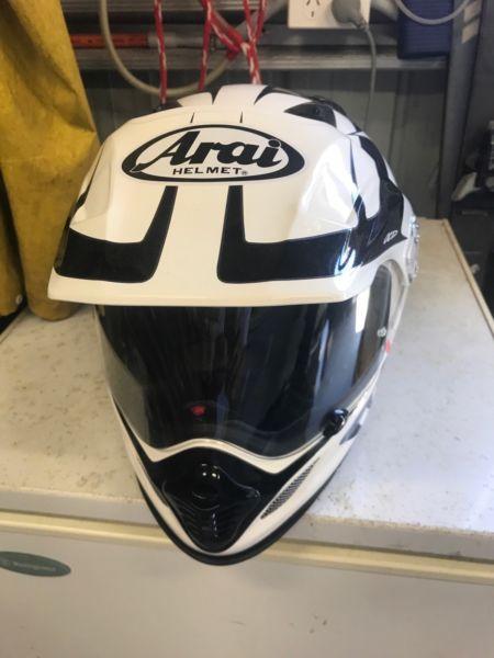 Motorcycle helmet Arai