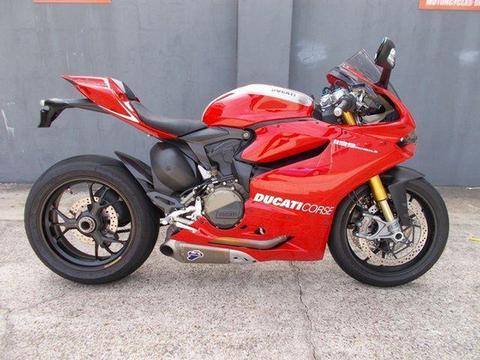 2013 Ducati 1199 Panigale R 1200CC Sports 1198cc