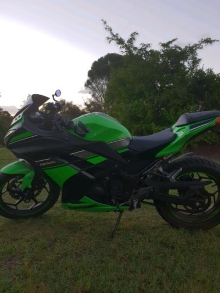2013 Ninja 300 Special Edition and Riding Gear