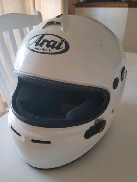 Arai GP6S Race Helmet