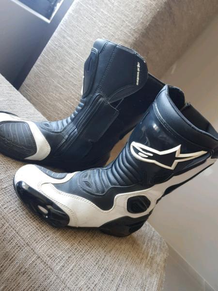 ALPINE STAR MOTORCYCLE BOOTS