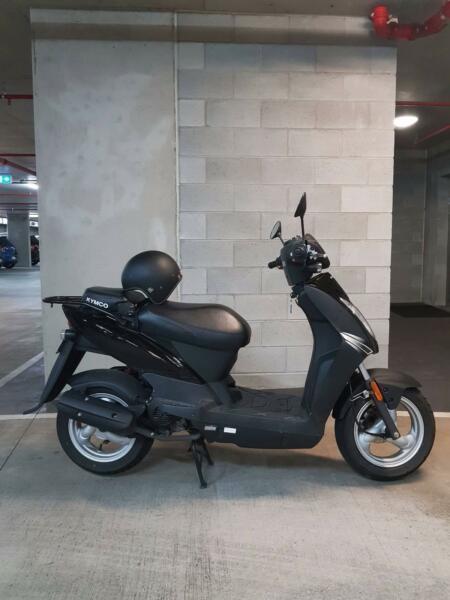 50cc kymco scooter