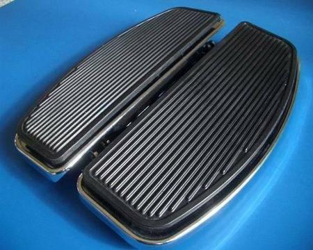 HARLEY DAVIDSON FLOORBOARDS FOOTBOARDS SOFTAIL FLSTF, FLSTN,FLSTC