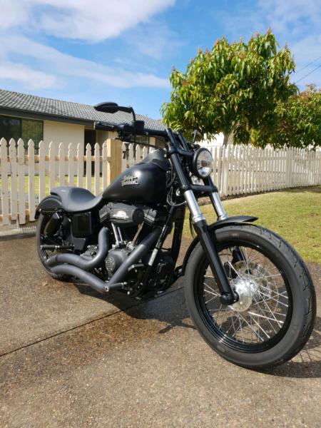 Harley Davidson dyna street bob