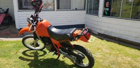Dr 600 1985 with rego 10 months