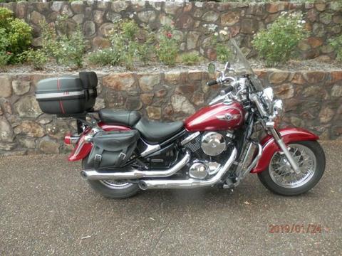 Kawasaki Vulcan 800 Classic Motorcycle in excellent condition