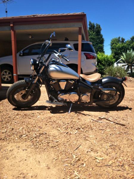 Custom Bobber Chopper Motorcycle 900cc