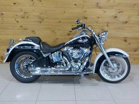 2011 Harley-Davidson FLSTN Softail Deluxe Cruiser 1584cc