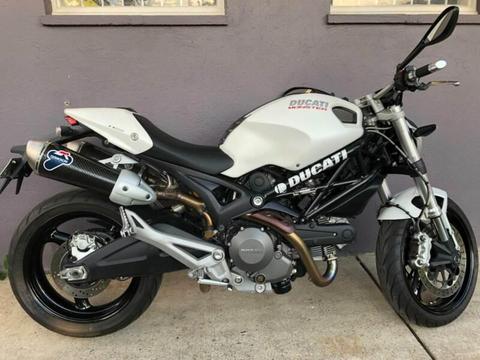Ducati Monster 659 ABS (LAMS 2014)