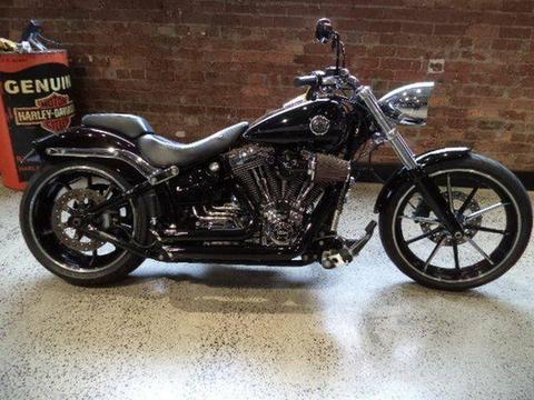 2014 Harley-Davidson BREAKOUT 103 (FXSB) Road Bike 1688cc