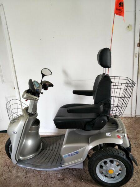 Mobility Scooter -Afikim Breeze S 3 Wheeled
