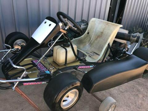 Go Kart Complete with heaps of parts