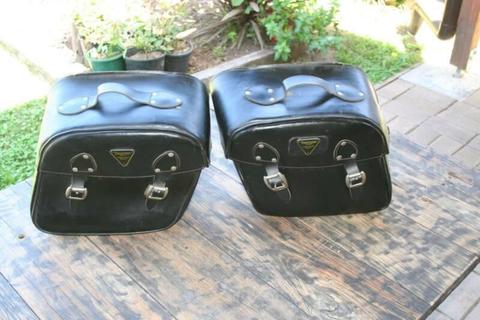 triumph saddlebags leather and luggage rails