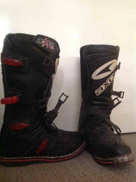 AXO Motorcycle boots off-road