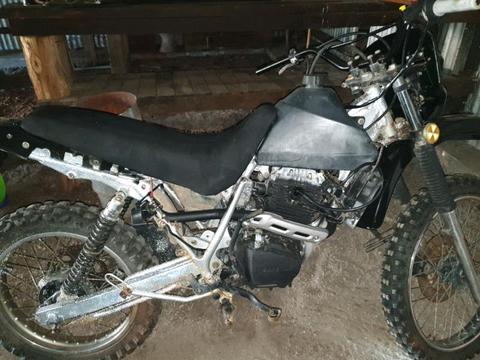 250cc dirt bike