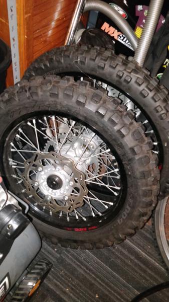 WR450F DIRT BIKE wheels rims tyres