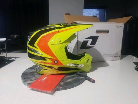 Motocross helmet xl brand new