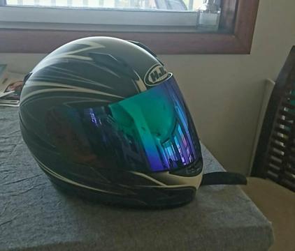 HJC MOTORCYCLE HELMET