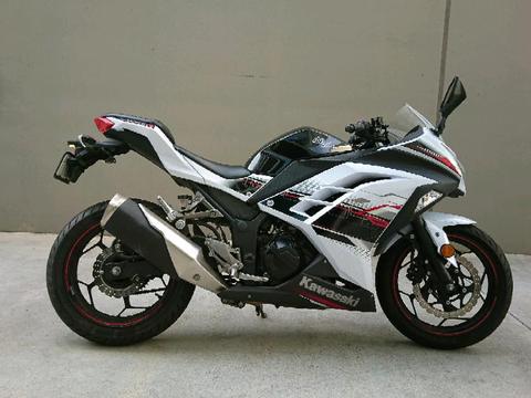 2014 Kawasaki Ninja 300 Special Edition