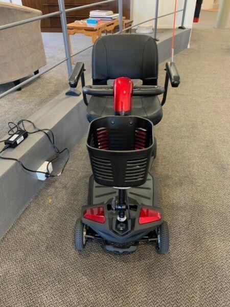 Mobility Scooter 'as new' GoGo LX CTS suspension