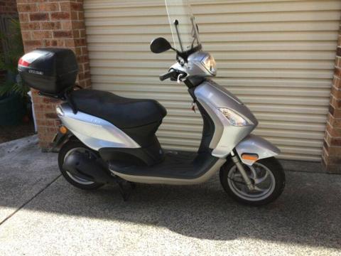 Piaggio Fly Scooter