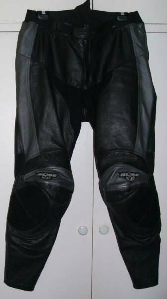 BÜSE Leather & Textile MOTORBIKE Pants, knee armour