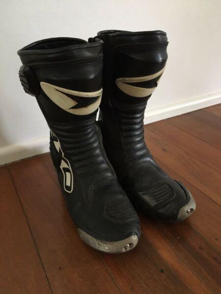 Motorcycle Boots 8