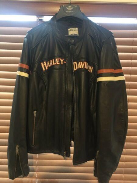 Harley leather jacket size 2XL