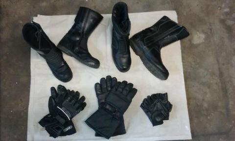 Motorcycle Gear Boots & Gloves
