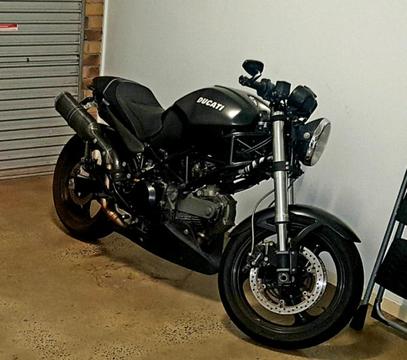 07 Ducati Monster 695