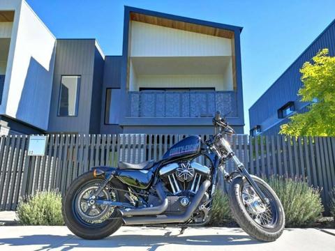 2014 Harley Davidson Forty eight 48 **Custom** **Low KMS**