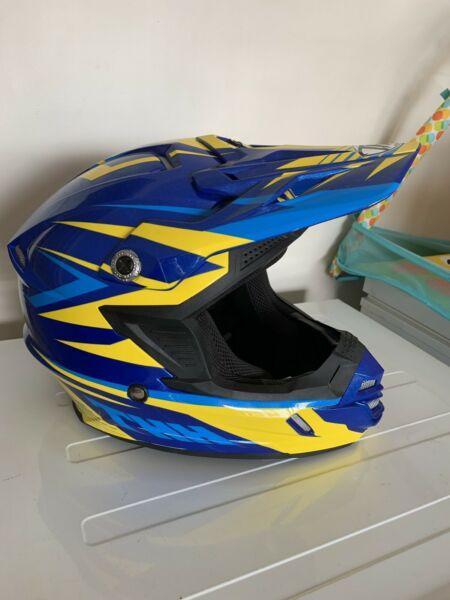 XL Dirtbike Helmet