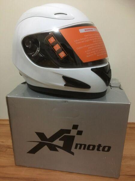 X1Moto Motorcycle Fullface Helmet - New