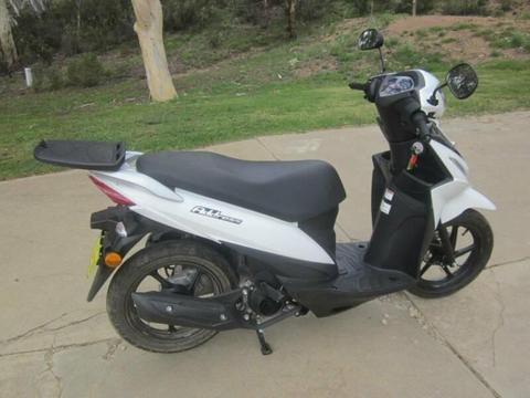 2017 Suzuki Address in as new condition. Has only done 82km's