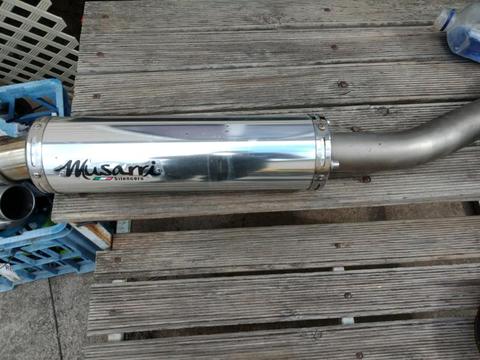 Yamaha r6 2001 muffler with centre pipe