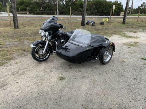 Harley Davidson/sidecar