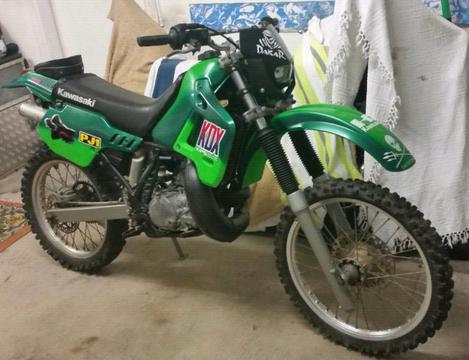 Kawasaki kdx 200 2T