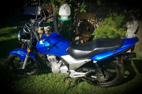 Honda 125cbe motorcycle