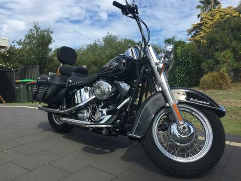 Harley Davidson - Heritage Softail Immaculate extremely low KMS