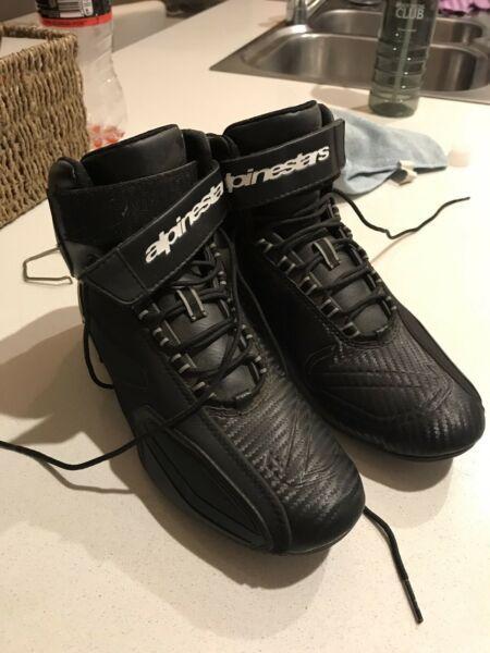 Motocycle boots /shoes