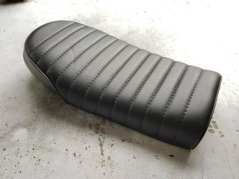 motorcycle seat - cafe racer- black - new