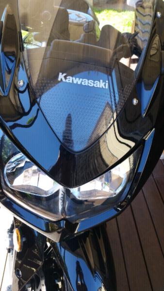 Kawasaki Ninja 250cc only 1400 kms