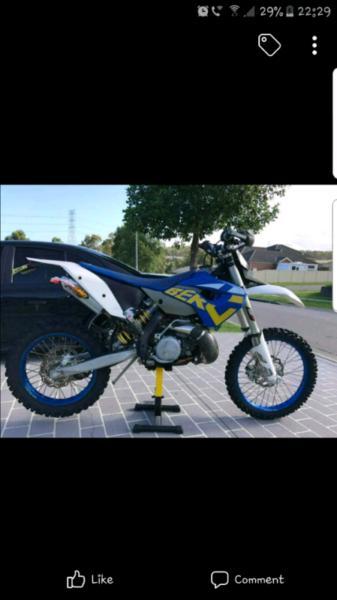 2011 husaberg 300cc two stroke