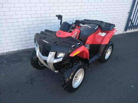 2007 Polaris Hawkeye. Low Kms and as new